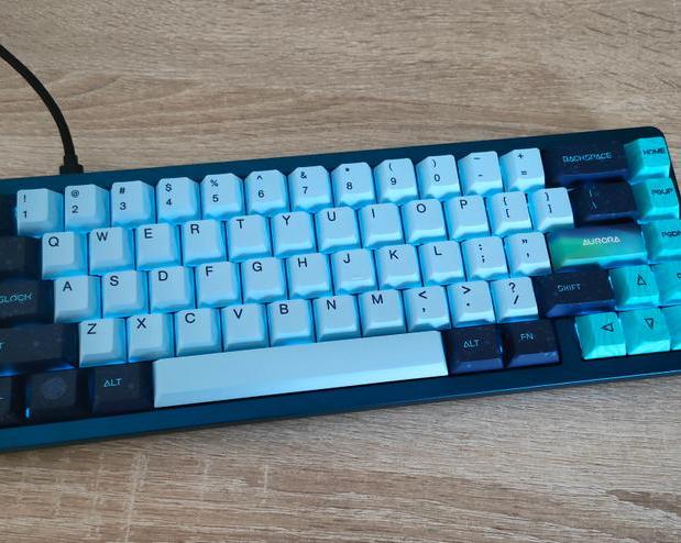 Люминь, коротышка, магниты: обзор клавиатуры Varmilo Muse65 / Мыши, клавиатуры, офисная и геймерская периферия / iXBT Live